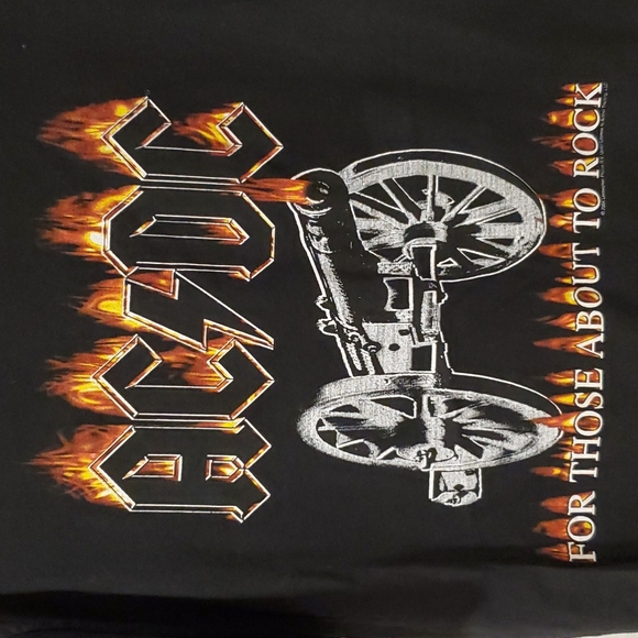 AC/DC "For Those About To Rock" short sleeve black graphic tee size Large - Picture 2 of 6